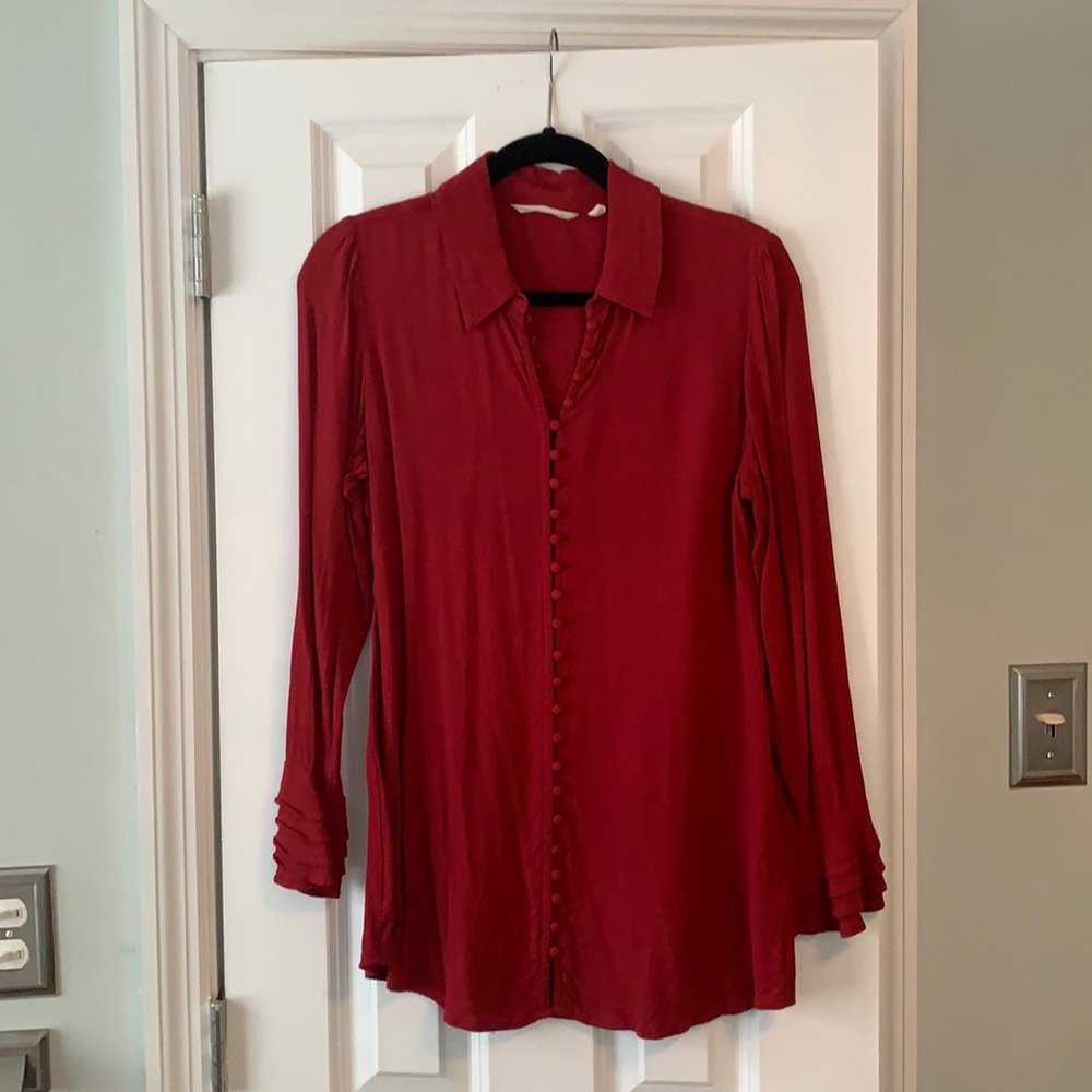 Soft Surroundings longer length blouse, size S